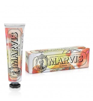 Marvis Blossom Tea Toothpaste Pasta do zębów o smaku herbaty czarnej, kwiatowej i mięty, 75ml | voltshop.pl